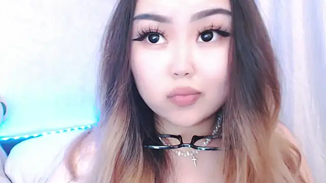 amelia sunlight online show from June 2026 07:14:01 PM