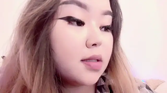 Snapshot of amelia_sunlight chatting on March 2026 03:02:01 PM amelia sunlight online show from March 2026 03:02:01 PM