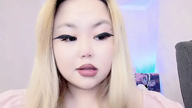 Snapshot of amelia_sunlight chatting on March 2025 12:49:01 AM amelia sunlight online show from March 2025 12:49:01 AM