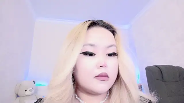 Snapshot of amelia_sunlight chatting on January 2025 11:40:02 PM amelia sunlight online show from January 2025 11:40:02 PM