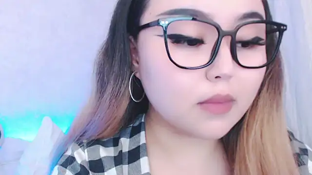 amelia sunlight online show from May 2026 05:19:02 PM