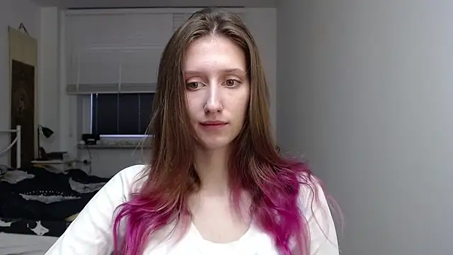 LUNA delight online show from November 2025 06:39:01 AM