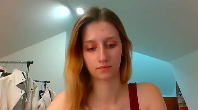LUNA delight online show from December 2024 05:49:01 PM