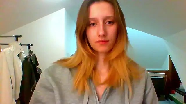 LUNA delight online show from March 2025 05:49:02 PM