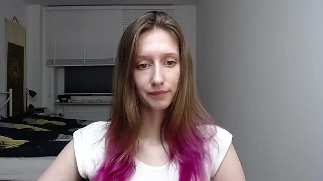 LUNA delight online show from November 2025 06:34:02 PM