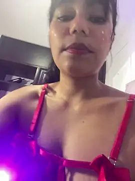 Snapshot of natalyclauss_ chatting on March 2025 12:42:01 AM natalyclauss online show from March 2025 12:42:01 AM