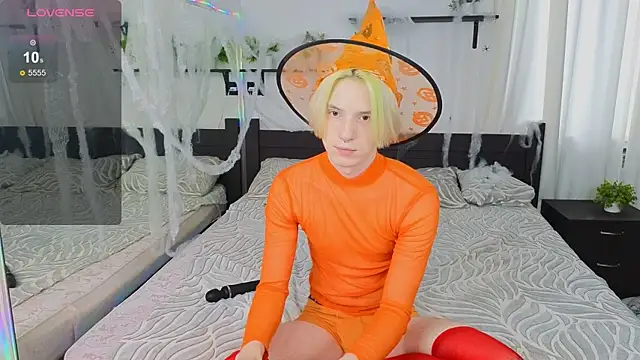 Snapshot of Ron_Vils chatting on October 2025 06:32:01 AM Ron Vils online show from October 2025 06:32:01 AM