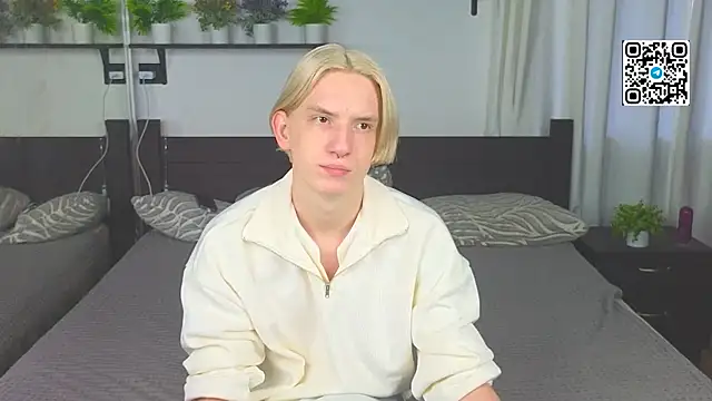 Snapshot of Ron_Vils chatting on December 2025 08:26:01 AM Ron Vils online show from December 2025 08:26:01 AM