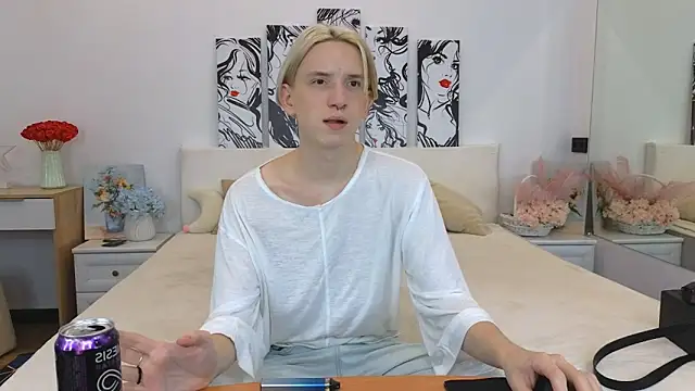 Snapshot of Ron_Vils chatting on October 2025 08:35:01 AM Ron Vils online show from October 2025 08:35:01 AM