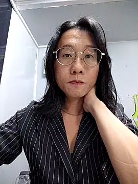 shampoo online show from May 2026 09:24:02 AM