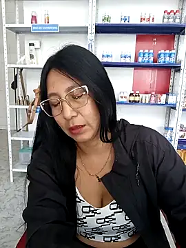 Snapshot of Megan_jennerr chatting on September 2025 02:34:01 PM Megan jennerr online show from September 2025 02:34:01 PM