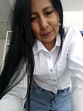 Snapshot of Megan_jennerr chatting on November 2025 03:02:01 PM Megan jennerr online show from November 2025 03:02:01 PM