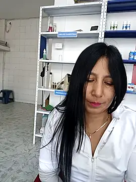 Snapshot of Megan_jennerr chatting on September 2025 03:33:01 PM Megan jennerr online show from September 2025 03:33:01 PM