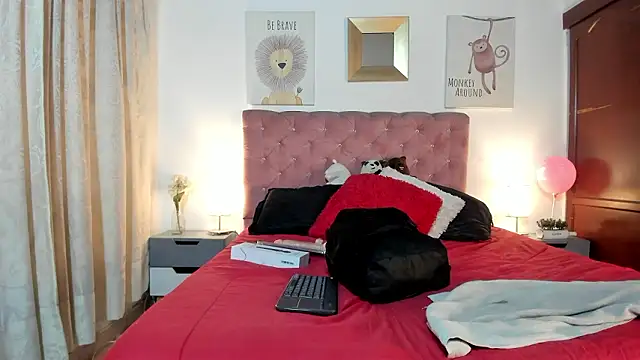 CelessteRedds online show from March 2026 12:06:02 PM