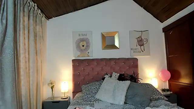 CelessteRedds online show from March 2026 12:06:01 PM