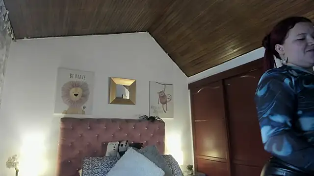 CelessteRedds online show from February 2026 12:02:02 PM