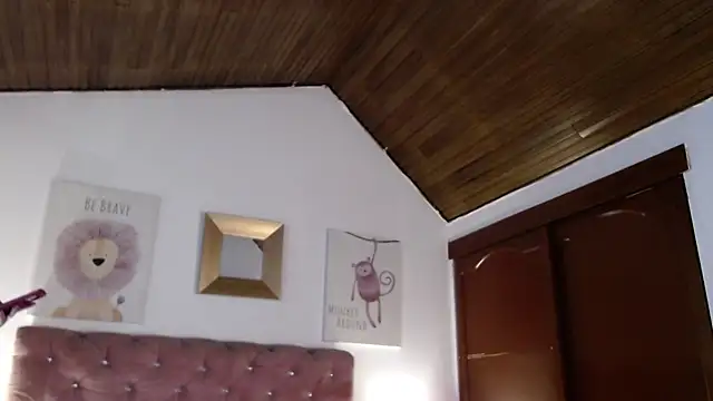 CelessteRedds online show from March 2026 12:43:01 PM