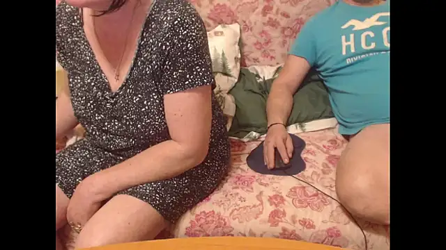 sweetcouplesweets online show from March 2026 04:08:02 AM