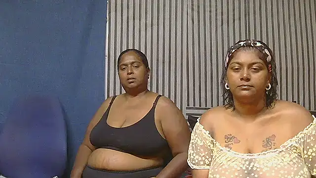 Snapshot of indiansuga chatting on December 2025 05:12:02 PM indiansuga online show from December 2025 05:12:02 PM