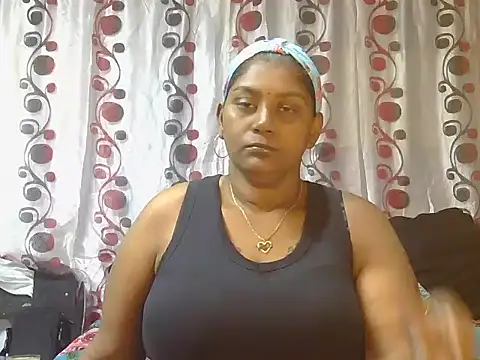 Snapshot of indiansuga chatting on November 2025 05:49:02 PM indiansuga online show from November 2025 05:49:02 PM