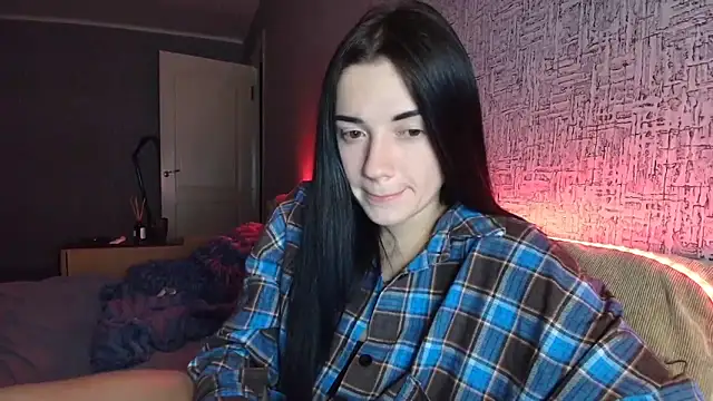 Liana diva online show from November 2025 04:50:02 PM