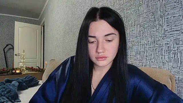 Liana diva online show from December 2025 06:24:01 PM