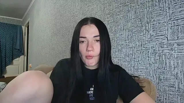 Snapshot of Liana_diva chatting on February 2026 06:40:02 PM Liana diva online show from February 2026 06:40:02 PM