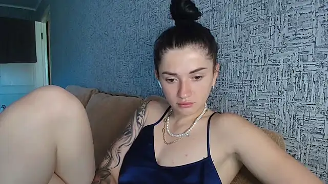 Liana diva online show from June 2026 12:05:02 PM