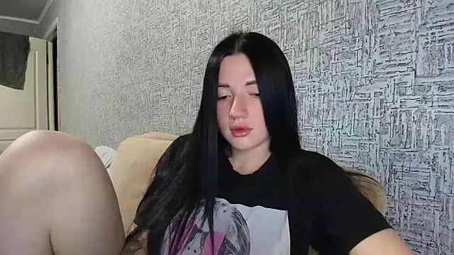 Liana diva online show from May 2026 05:29:02 PM