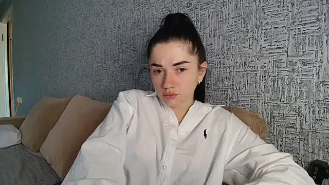 Liana diva online show from April 2026 11:06:01 AM