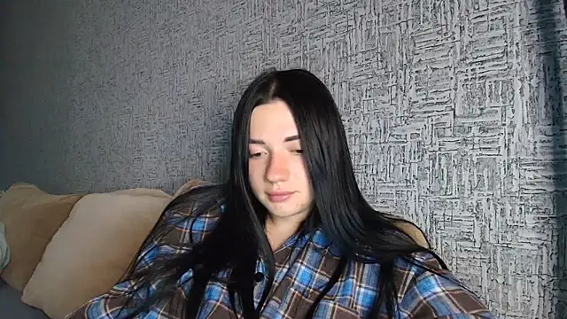 Liana diva online show from May 2026 10:24:01 AM