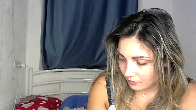 Snapshot of Iskor_ka chatting on October 2025 09:16:02 PM Iskor ka online show from October 2025 09:16:02 PM