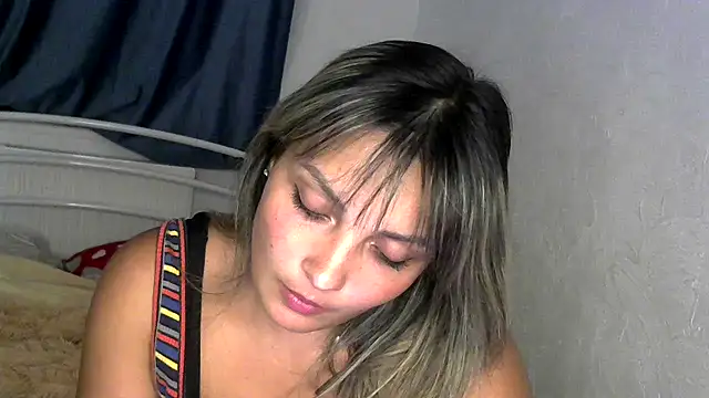 Snapshot of Iskor_ka chatting on September 2025 07:27:01 PM Iskor ka online show from September 2025 07:27:01 PM