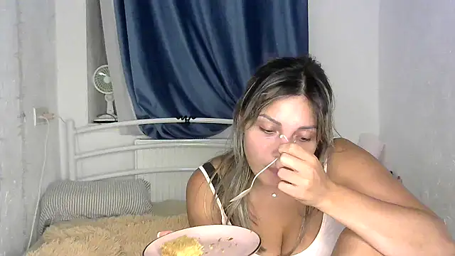 Snapshot of Iskor_ka chatting on September 2025 07:47:01 PM Iskor ka online show from September 2025 07:47:01 PM