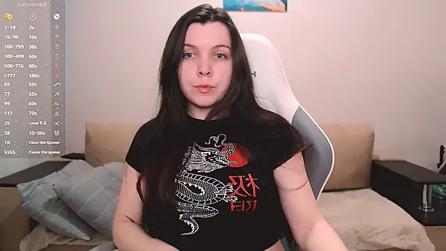 lunalovesu online show from March 2026 03:57:02 PM