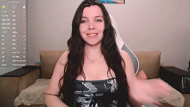 lunalovesu online show from March 2026 08:57:02 PM