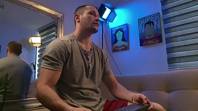 Snapshot of AxelFairchaild chatting on July 2026 01:52:05 PM AxelFairchaild online show from July 2026 01:52:05 PM