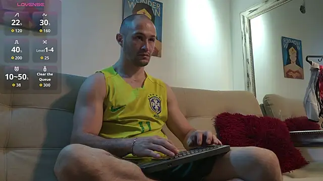 Snapshot of AxelFairchaild chatting on June 2026 12:47:01 PM AxelFairchaild online show from June 2026 12:47:01 PM