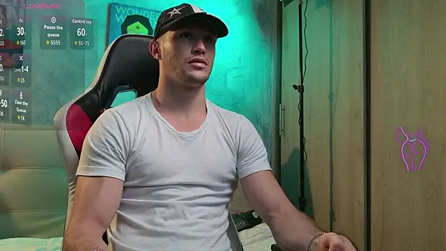 AxelFairchaild online show from January 2026 01:14:01 PM