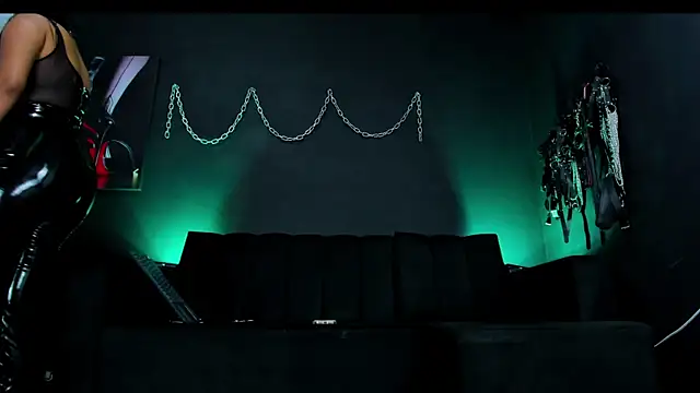 DelaneyStone online show from February 2026 08:53:02 PM