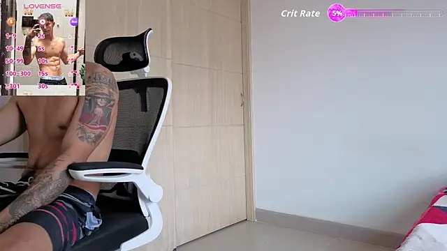 Snapshot of Cristopher23_ chatting on June 2026 04:39:01 PM Cristopher23 online show from June 2026 04:39:01 PM