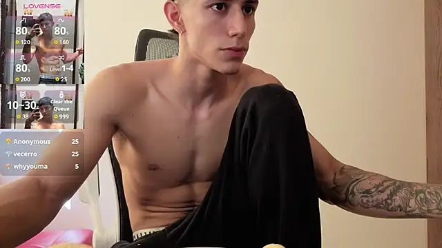 Snapshot of Cristopher23_ chatting on December 2025 01:43:02 PM Cristopher23 online show from December 2025 01:43:02 PM