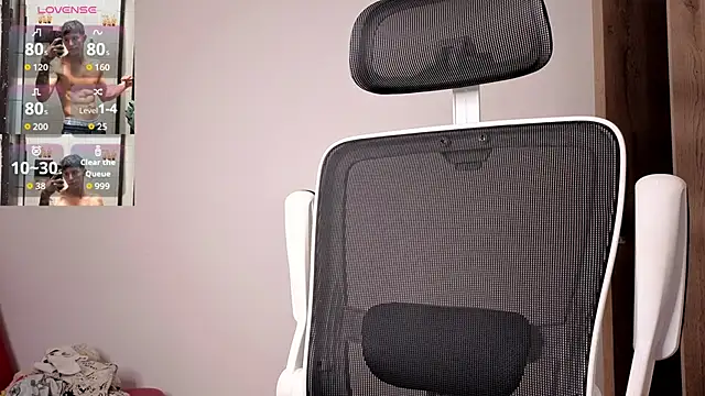 Snapshot of Cristopher23_ chatting on October 2025 09:29:01 AM Cristopher23 online show from October 2025 09:29:01 AM