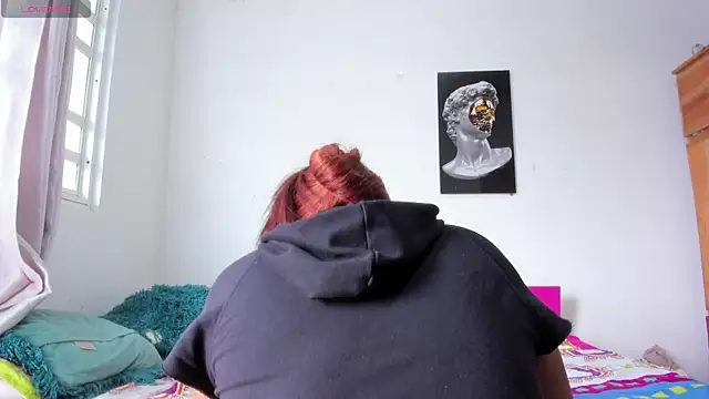 Lilybaudinx96 online show from November 2025 02:44:01 PM