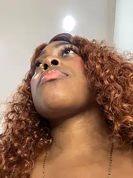 Lilybaudinx96 online show from May 2026 06:09:02 AM
