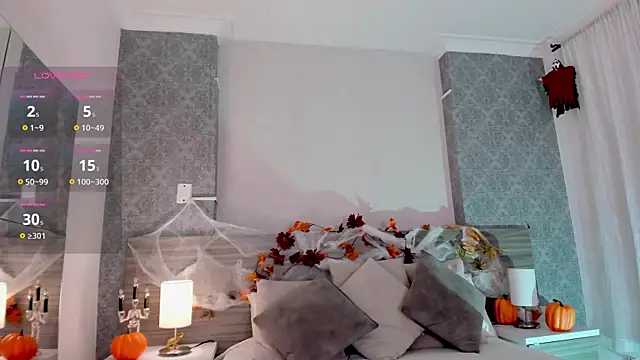 Mistyca online show from October 2025 10:49:02 AM