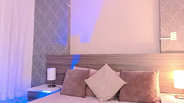 Mistyca online show from April 2026 12:29:02 PM