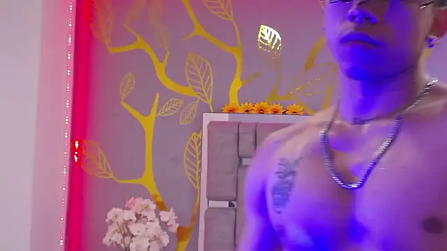 AkazaBoy  online show from November 2025 05:23:01 AM