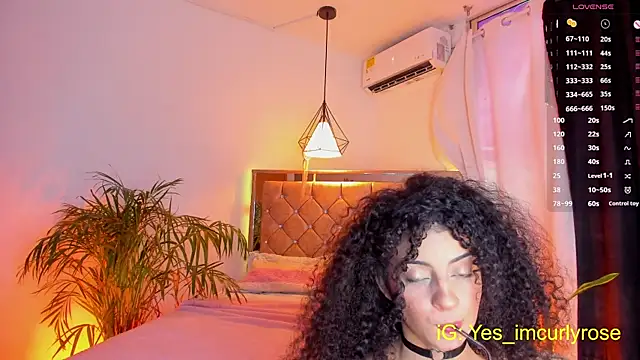 CurlyRose   online show from October 2025 10:11:01 PM