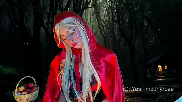 Snapshot of CurlyRose__ chatting on October 2025 12:31:02 AM CurlyRose online show from October 2025 12:31:02 AM